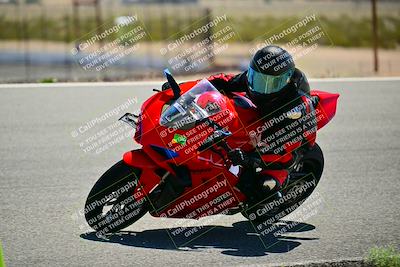 media/Apr-13-2025-TrackXperience (Sun) [[fb1ef998a6]]/Level 1 (Beginner)/Turn 8 (Session 3)/